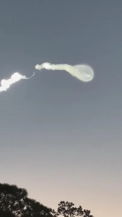 Space jellyfish forms in Central Florida after launch (Video)