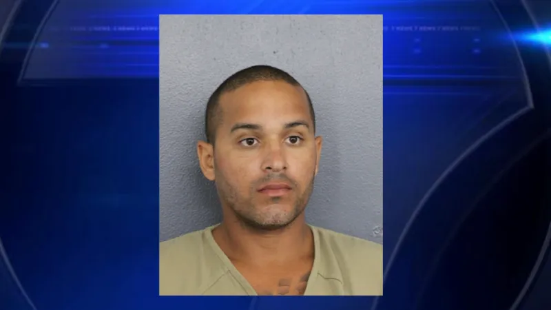 Man arrested after allegedly trying to kidnap girl at Miramar gas station, police say