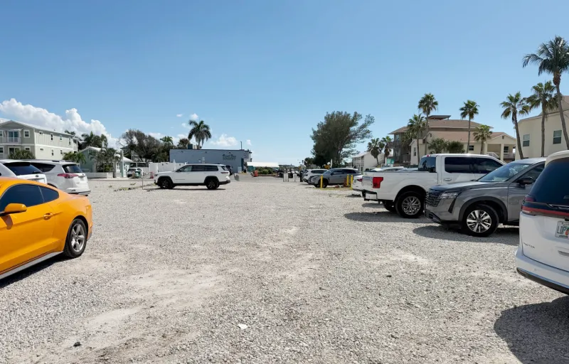 Paid parking lot operators get extended compliance deadline