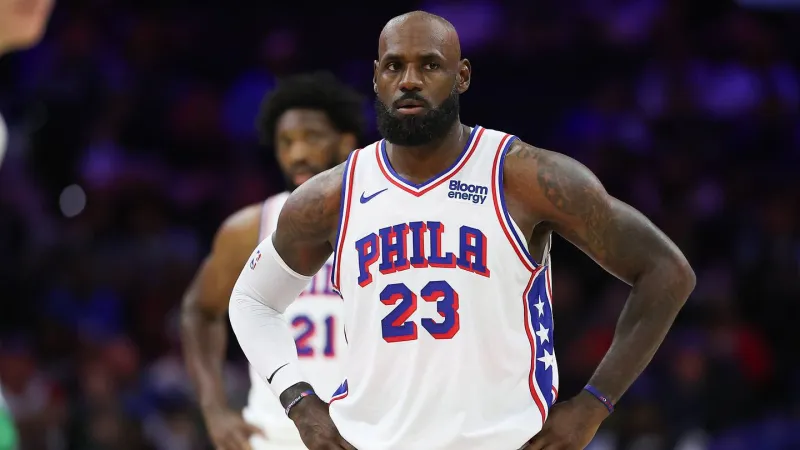 LeBron James' 76ers debut proves he's exactly what Heat may be missing