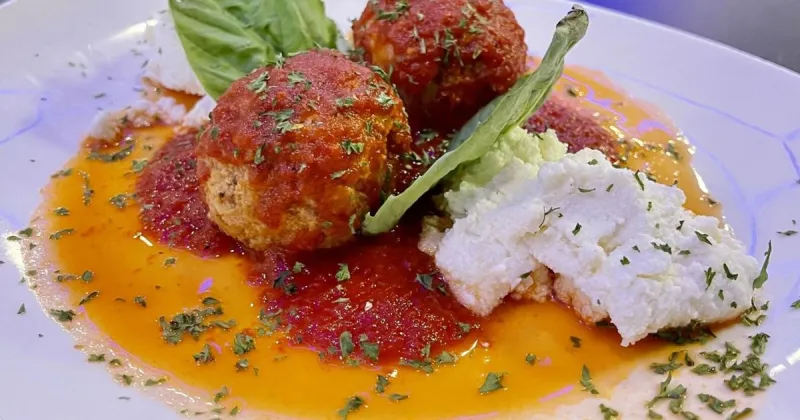 THE SCENE | Pizza and ice cream: Englewood's got you covered, every single day
