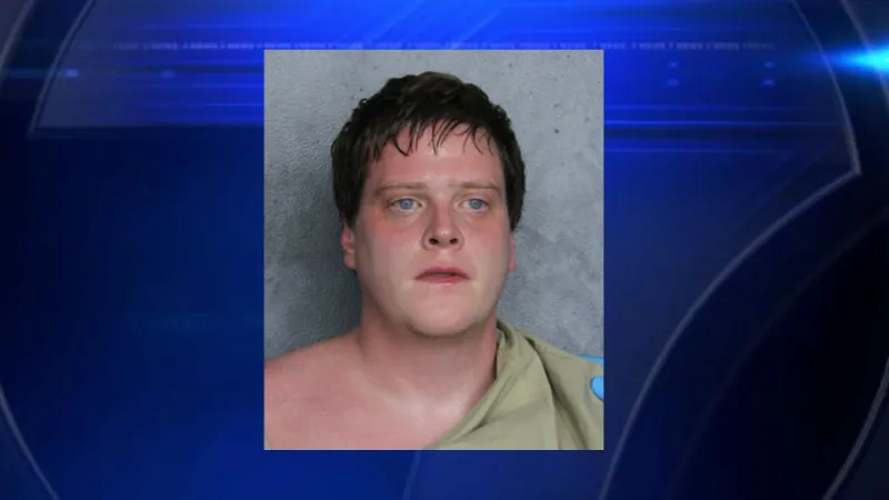 Intoxicated man arrested after telling federal officer 'I got bombs' at FLL, deputies say