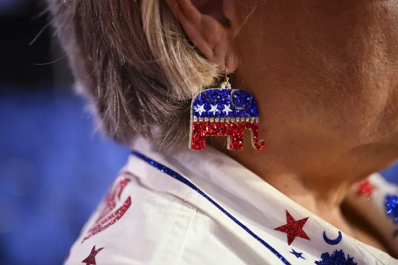 These White suburban moms regret voting for Trump - but aren't sold on Democrats