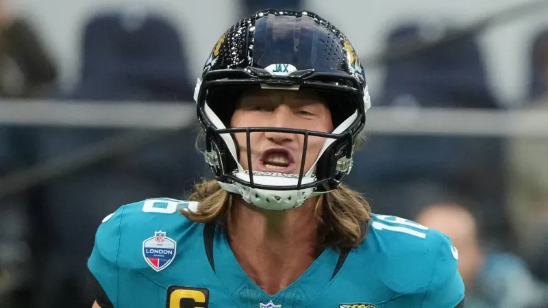 Trevor Lawrence strengthens MVP bid with jaw-dropping showing despite Texans loss