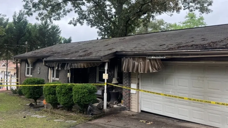 Woman dies in overnight Houston county house fire, coroner says