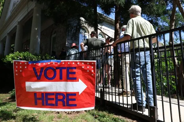 Democrats outdraw GOP in Georgia primary, turnout flips from 2022