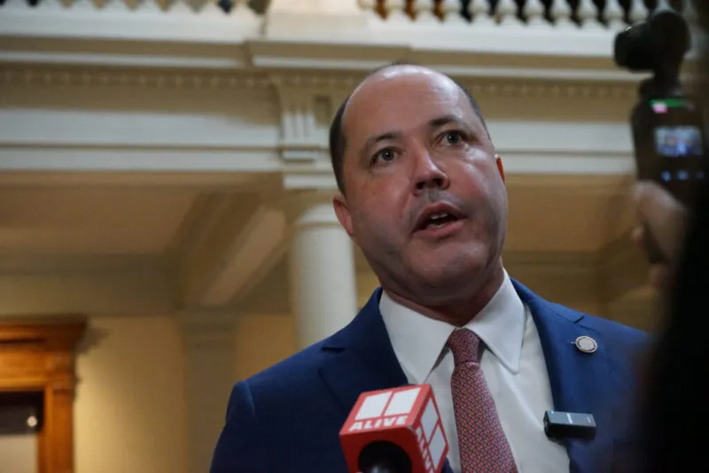 Carr backs businessman Rick Jackson in Georgia's GOP runoff for governor