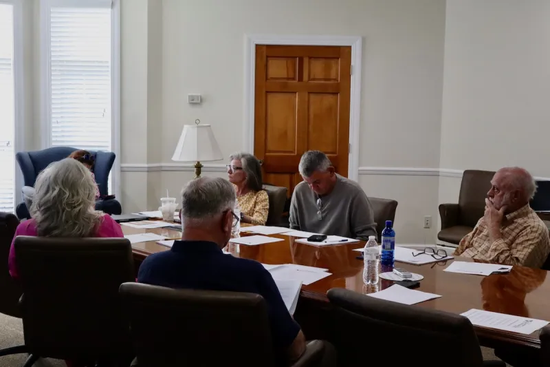 Clarkesville weighs staffing, outsourcing for yard debris pickup