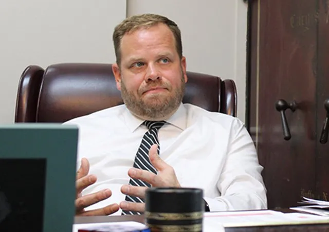 D.A. Robert Busbee dies suddenly, less than 18 months into his term