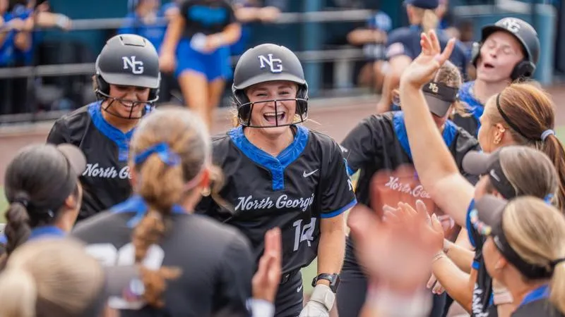 Roberts, Conner Lead No. 3 North Georgia Past Glenville State in NCAA DII Softball Championship