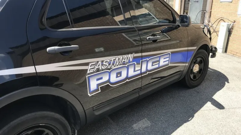 Chauncey man arrested for burglary at Eastman Cricket phone store, police say