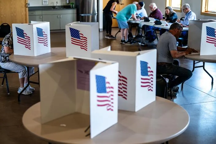 Polls start to close as voters across U.S. pick candidates for governor, Congress