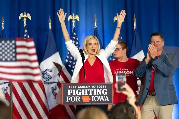 Iowa voters pick their nominees for competitive general elections