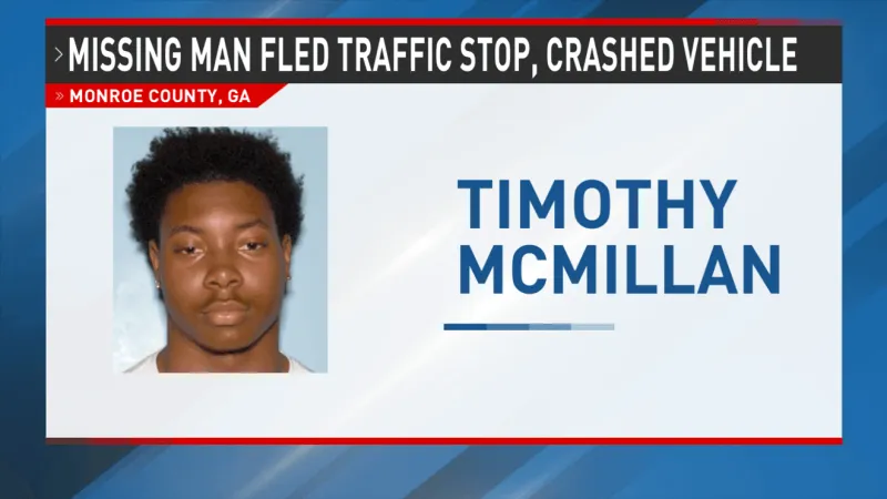 Deputies search for driver who fled traffic stop, crashed near Rumble Rd and Pea Ridge Rd