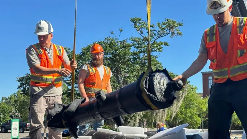 Lost & found: Revolutionary War cannons pulled from river go on display in Georgia museum