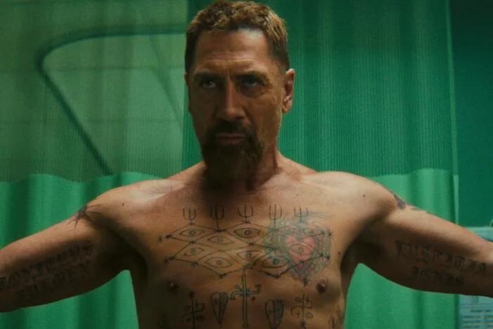 A new 'Cape Fear' remake rolls out one surprise after another