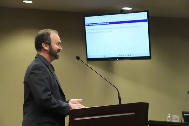 Dawson County commissioners table vote on business license fees. What's next
