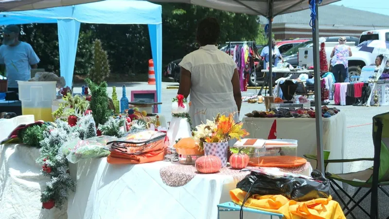 WDDO hosts yard sale to get seniors out, connecting neighbors through commerce