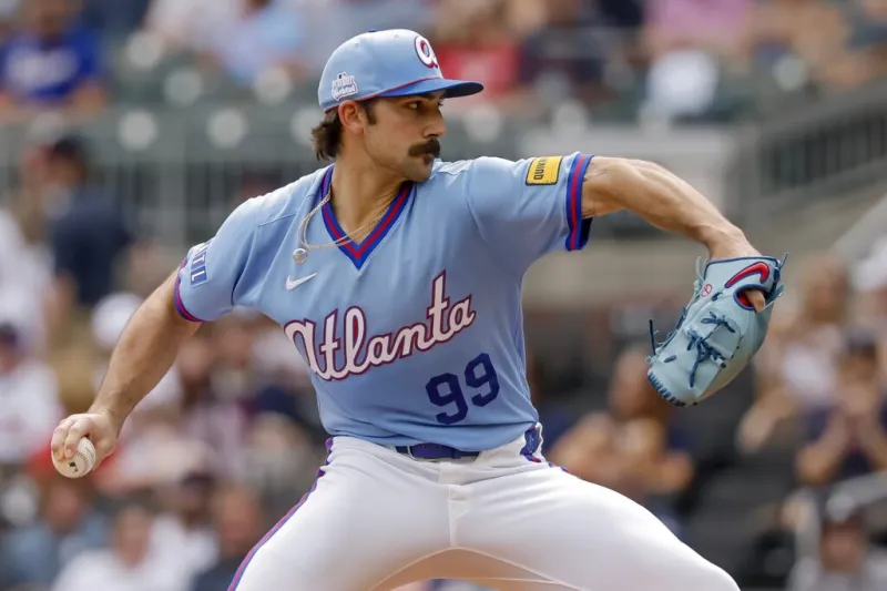 Braves improve the majors' best record by beating Pirates 6-3
