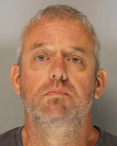 Forsyth County man accused of stealing more than $450,000 from employer faces over 800 new charges