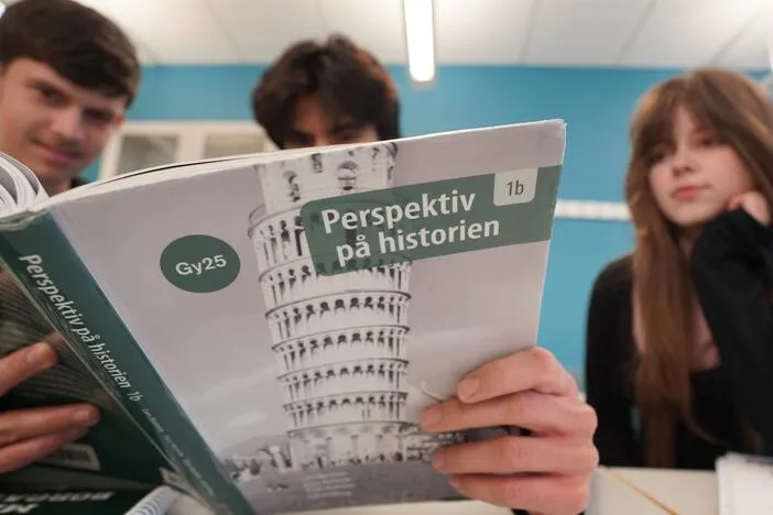 Sweden set to ban mobile phones in schools