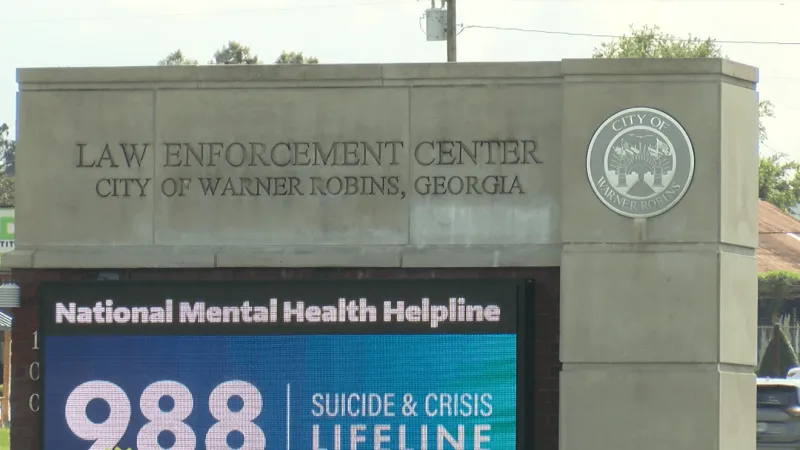 Authorities conduct searches across Warner Robins amid narcotics investigation, police say