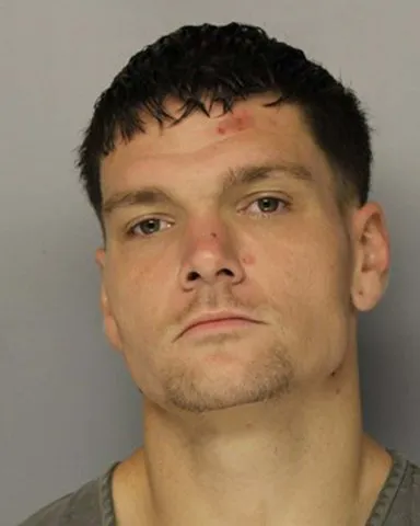 Man leads Hall County deputy on 90 mph chase, strikes patrol car and SUV before arrest, officials say
