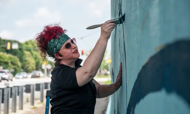 What Flowery Branch is doing to spruce up 'ugly, gray concrete' at I-985 interchange