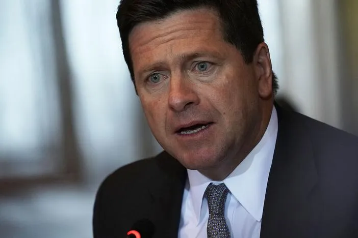 Trump names Jay Clayton to serve as director of national intelligence