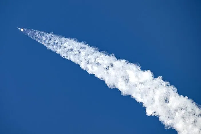 It's SpaceX's first day on the stock market