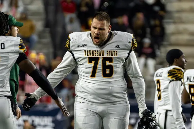 14 Owls Selected to Phil Steele's Preseason All-CUSA