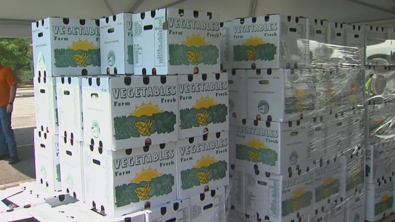 160,000 lbs of fresh food distributed to Macon families in need at annual drive-thru event