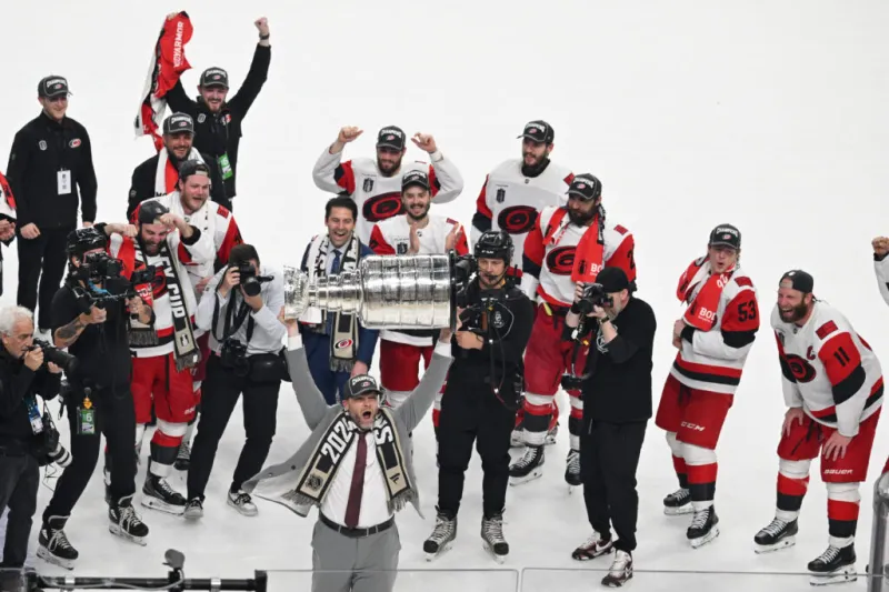 Hurricanes blank Golden Knights 3-0 in Game 6 to win the Stanley Cup