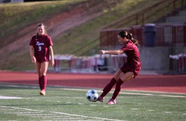 GIRLS SOCCER: Three Tigers named to All-State teams