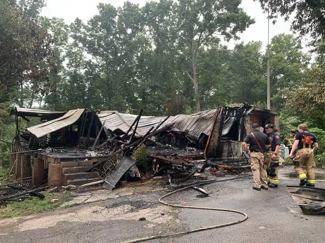 5 displaced after house fire on Old Cornelia Highway
