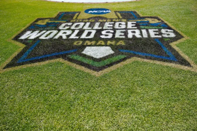 North Carolina heads to CWS finals for 1st time since 2007