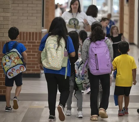 Hall County's 35 schools rated on 5-star scale. See how your school did.