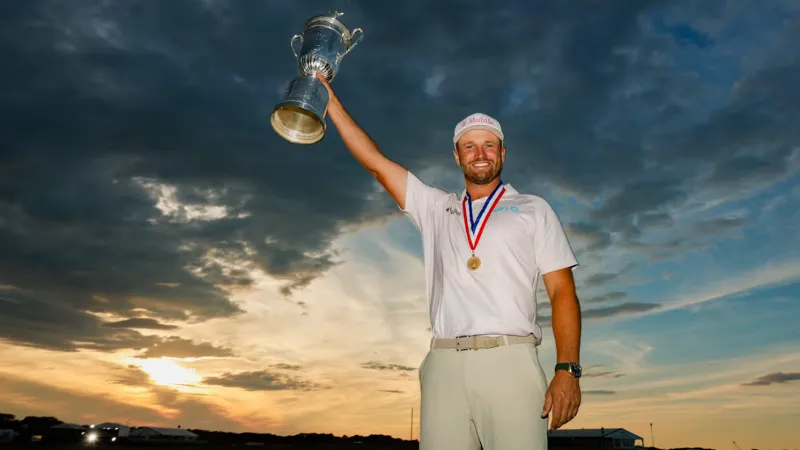 Wyndham Clark avoids record collapse and holds on to win the US Open