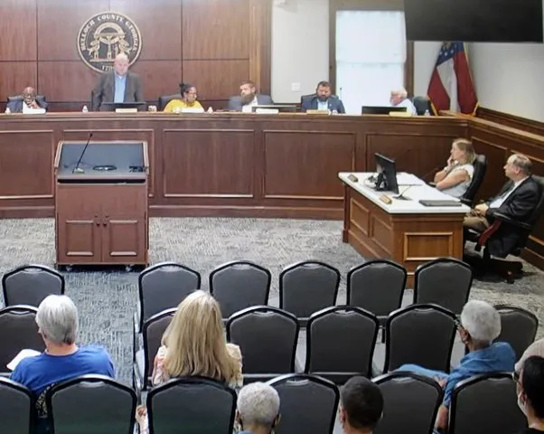 County reverts budget to earlier form by 4-3 vote, with Bennett breaking tie