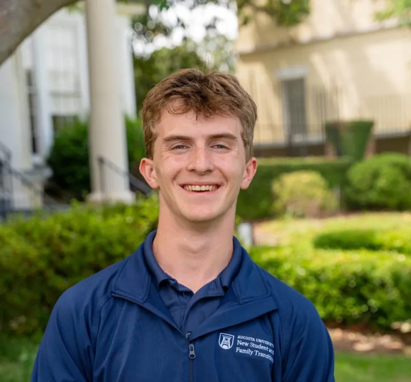 Incoming MCG student earns USG student leader award