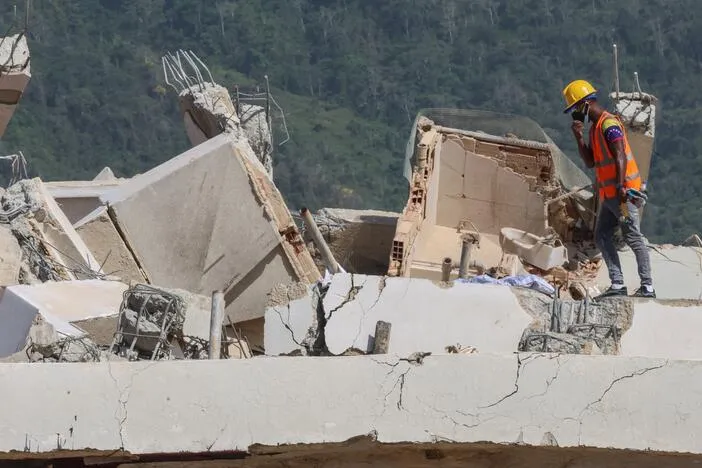 Venezuela's deadly quakes put its U.S.-backed government to the test