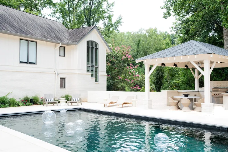 Poolside Perfection: Jade Joyner creates a contemporary oasis in an Athens backyard