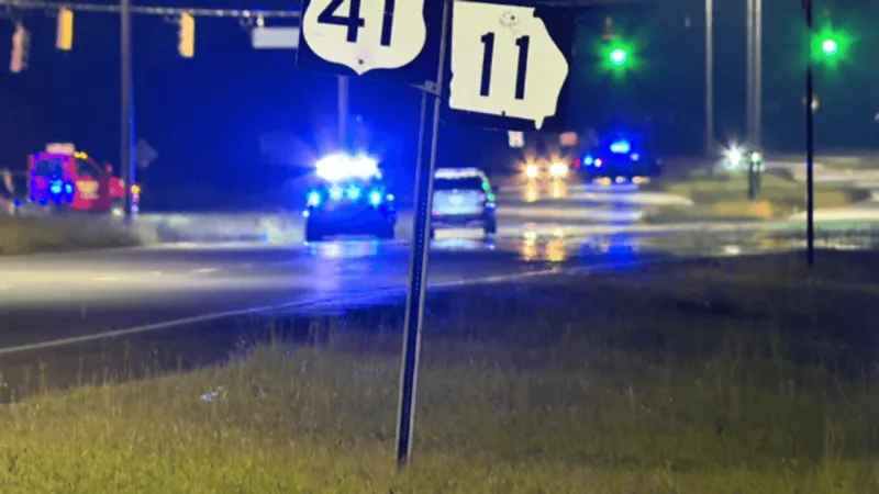 Warner Robins police redirect traffic near Hwy 41 and Russell Parkway after apparent wreck