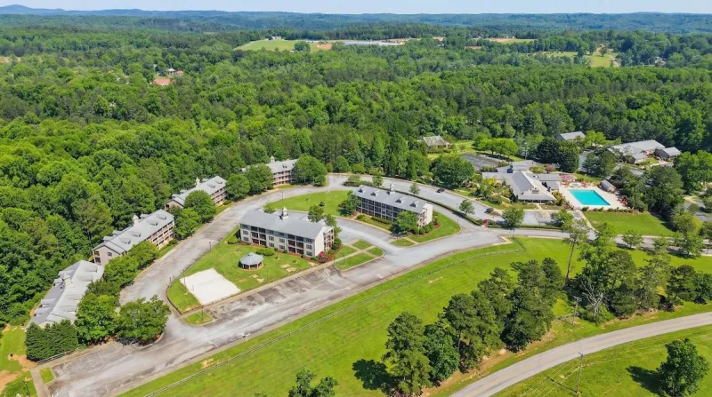 Apple Mountain finds new life as apartment community