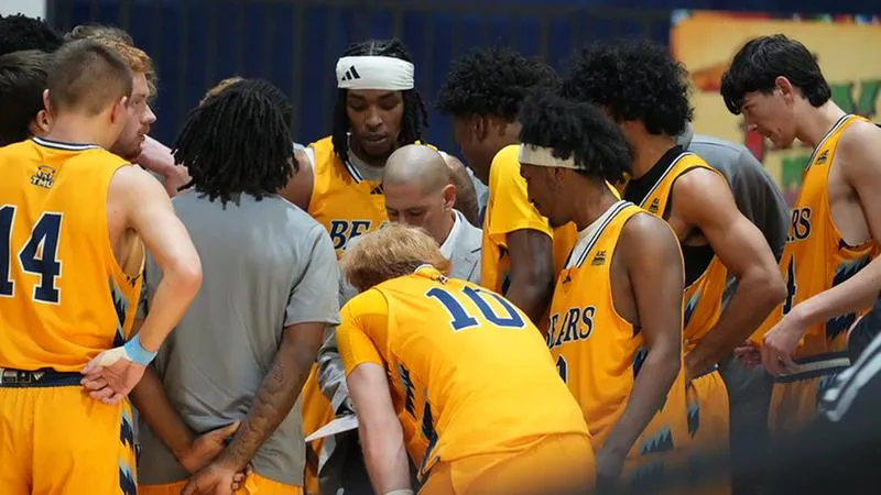 Men's Basketball Receives NABC Academic Award Honors