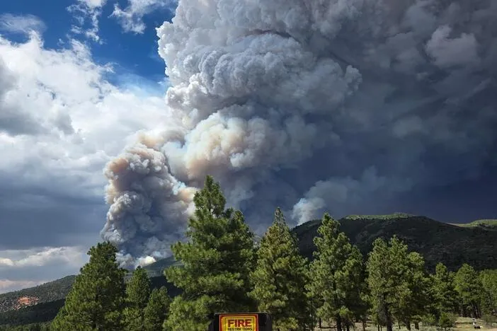 Fear and hope in Utah in the shadow of America's largest wildfire