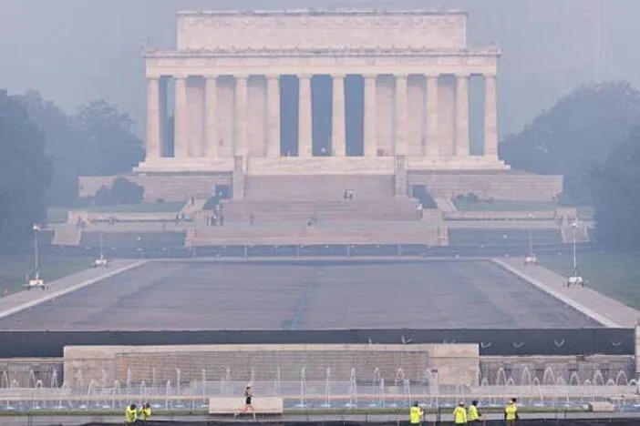 Air quality improving in northeast, while wildfire smoke hangs over midwest