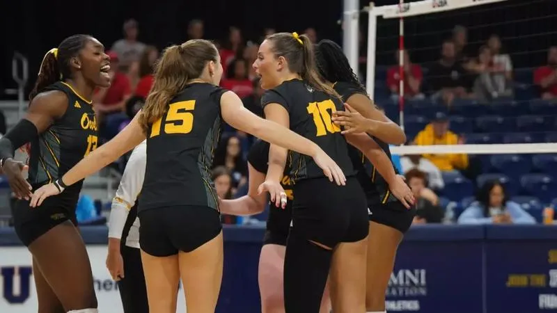 AVCA Academic Honors Once Again for the Owls