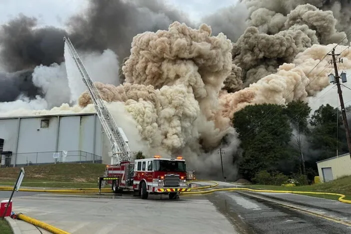 Overstored pool chemicals and corroded sprinklers led to BioLab fire, report says