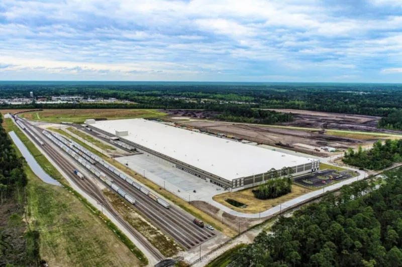Pro-data center group launches in Georgia to try to win over critics